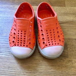Native shoes size c5 (toddler)